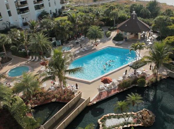The Charter Club Of Marco Beach 마르코 아일랜드 외부 사진